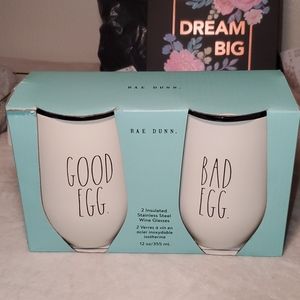 Rae Dunn insulated wine glass gift set